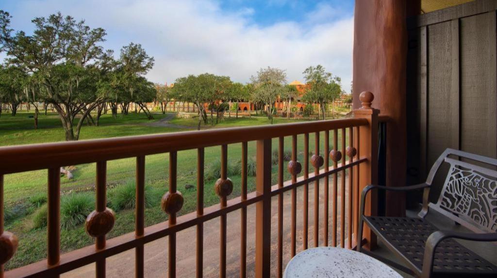 Disney'S Animal Kingdom Lodge Four Corners Екстериор снимка
